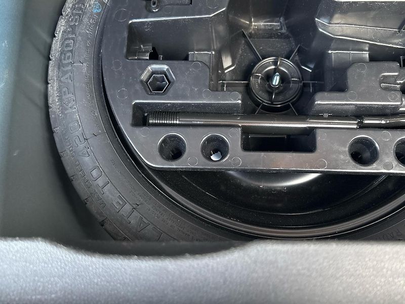 Renault Captur (2019) LIMITED MAN6, ČR - fotka 23 z 46