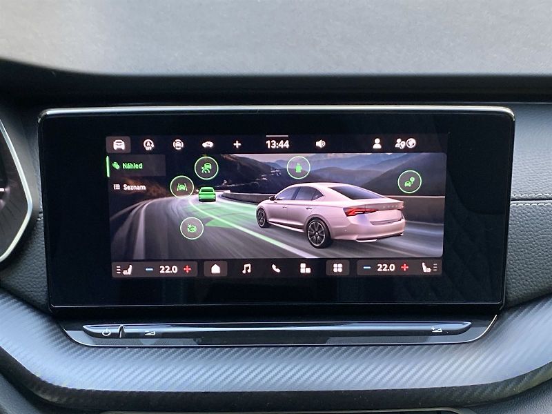 Škoda Octavia (2025) 1.5 TSI DSG SportLine - fotka 16 z 35