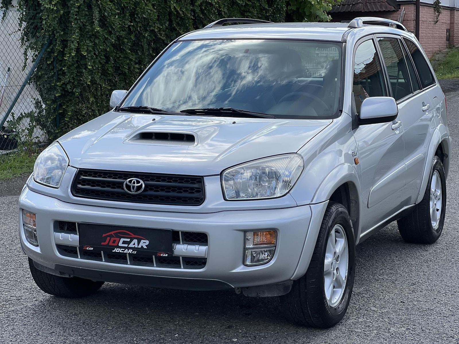Toyota RAV4 2.0 D-4D 4x4 KLIMATIZACE ALU 