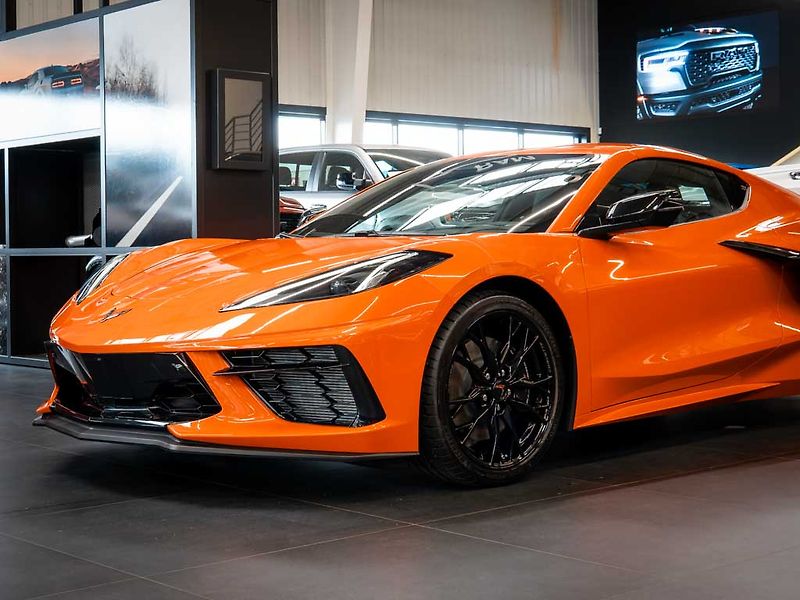 Chevrolet Corvette (2026) 6.2 Stingray 3LT Z51 Facelift - fotka 13 z 43