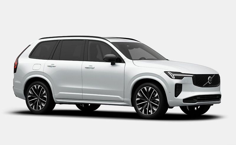 Volvo XC90 (2026) B5 AWD PLUS DARK - fotka 7 z 17