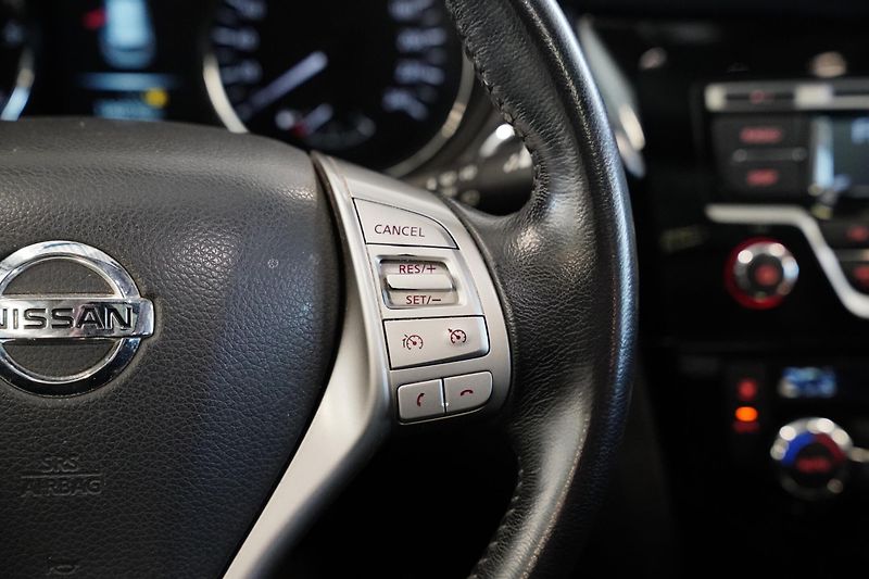 Nissan X-Trail - fotka 16 z 24