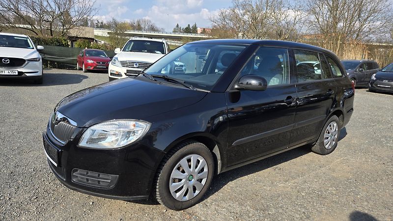 Škoda Fabia 1.4 16V AMBIENTE 1MAJITEL - fotka 5 z 36