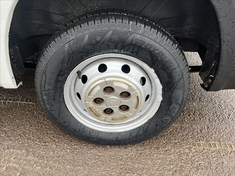 Fiat Ducato 2.2 JTD L1H1 NOVÉ PNEU VSTŘIKY - fotka 25 z 26