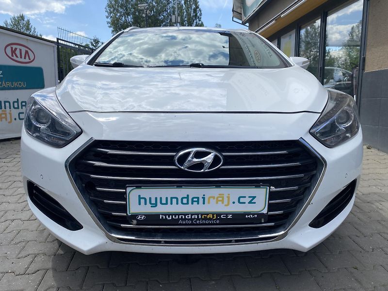 Hyundai i40 (2018) 1.7-104kW-NAVI - fotka 2 z 17