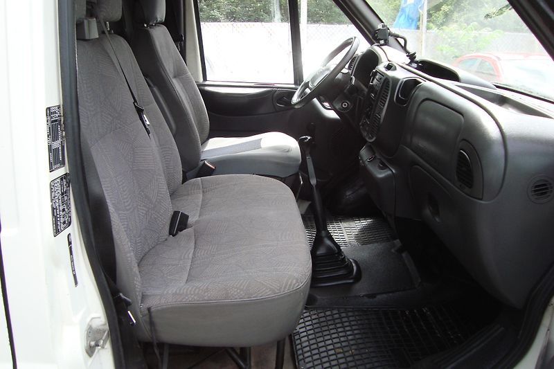 Ford Transit (2005) 2.0 TDCi,100 T350, - fotka 20 z 37