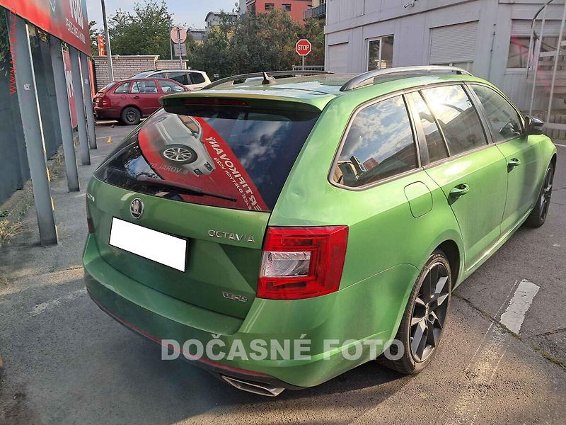 Škoda Octavia (2014) 2.0TDI, 1.maj,ČR, Bixen - fotka 2 z 3