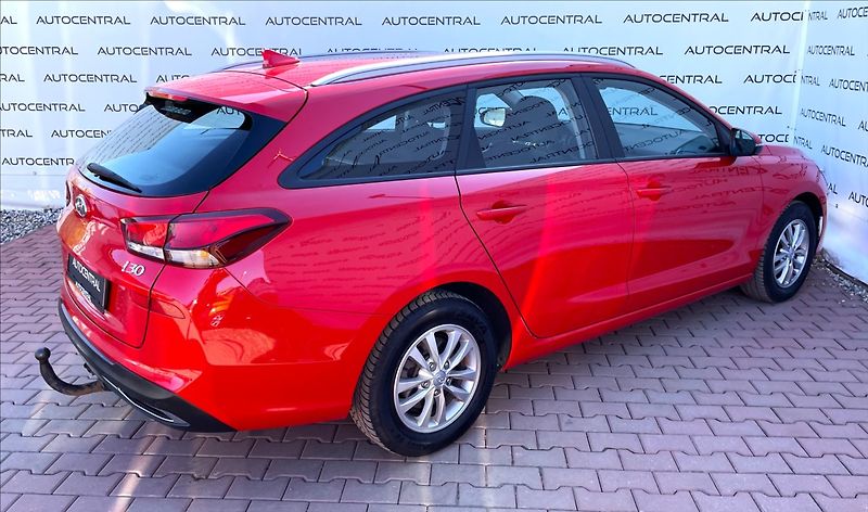 Hyundai i30 1,0 T-Gdi,Comfort,1.maj.,ČR,DP - fotka 4 z 23