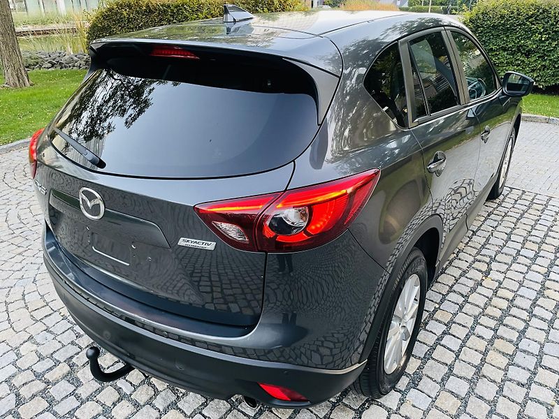 Mazda CX-5 2.0i MAN SENZORY VÝHŘEV TAŽNÉ - fotka 12 z 46