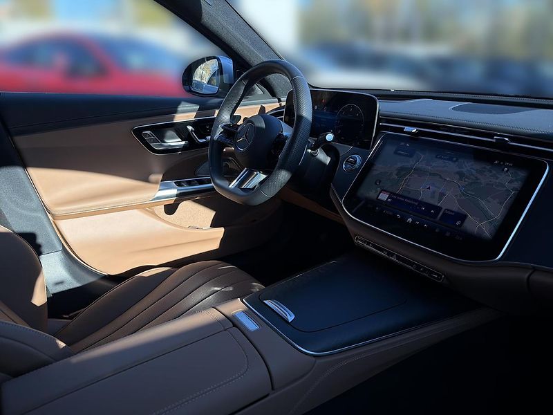 Mercedes-Benz Třídy E E 450d 4M AMG Style - fotka 12 z 18