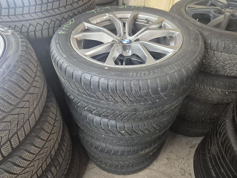 BMW Řada 3 TOURING 330D M SPORT 210kw 19A - fotka 47 z 50