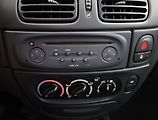 Renault Mégane (2003) 1.6 16V , Klima, zamluveno - náhled 9