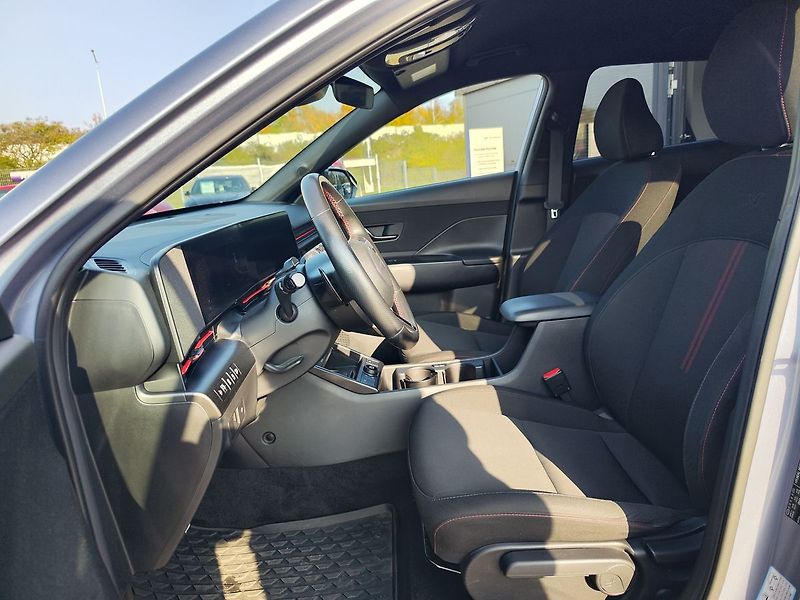 Hyundai Kona 1.6 T-GDI/145kW N-Line DCT - fotka 15 z 31