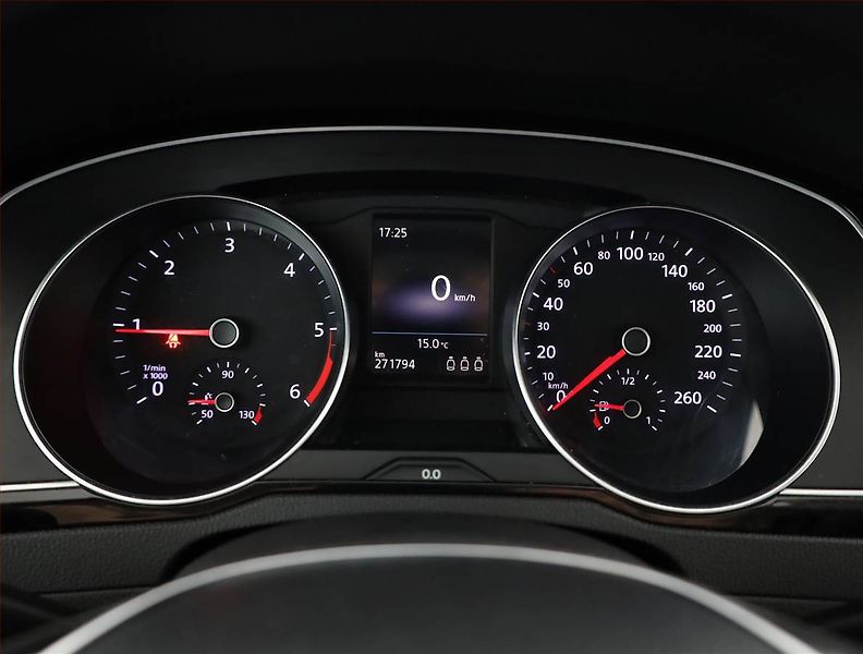 Volkswagen Passat (2017) Alltrack 2.0 TDI, 4X4, Kůže - fotka 9 z 14