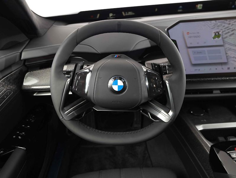 BMW Řada 7 740 xDrive Sedan - fotka 13 z 21