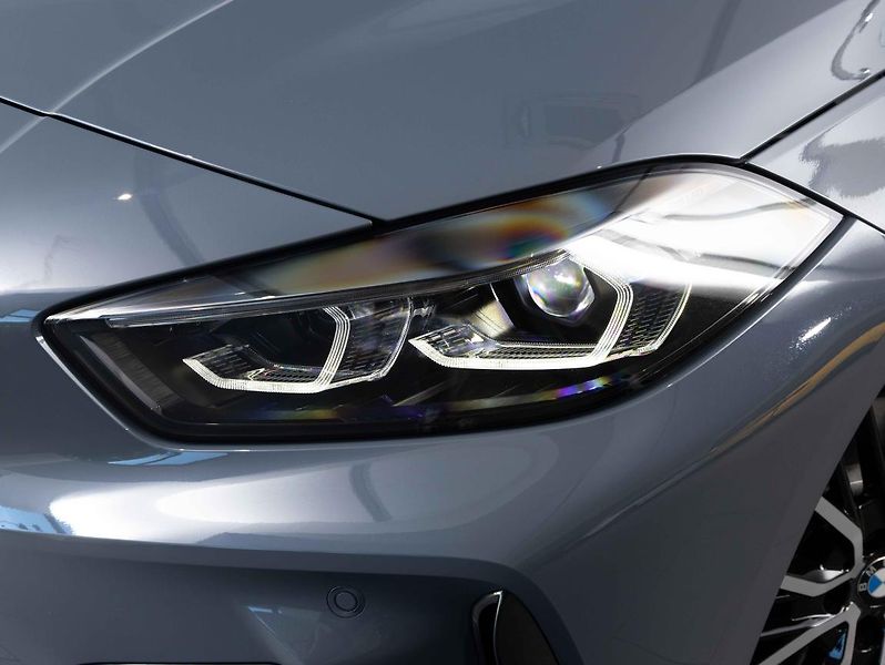 BMW Řada 1 M135i xDrive - fotka 8 z 22