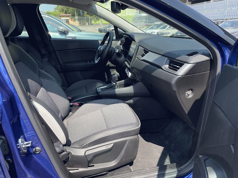 Renault Captur (2020) 1.3 TCe,103kW,Automat,Intens,Č - fotka 35 z 40