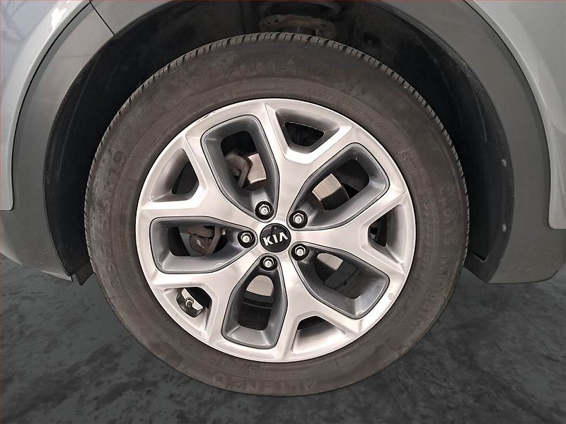 Kia Sorento (2016) Exclusive 2.2 CRDi, 4X4 - fotka 14 z 24
