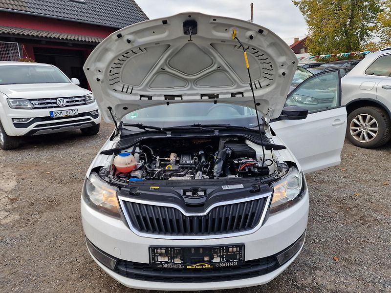 Škoda Rapid 1,2TSI 77KW STYLE+ PANORAMA - fotka 19 z 19