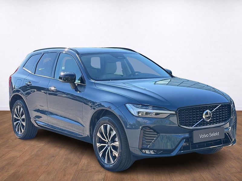 Volvo XC60 B5 AWD PLUS, ACC, LIGHT PAKET - fotka 7 z 24