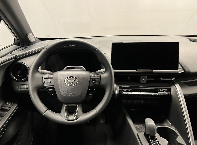 Toyota C-HR 2,0 PHEV TOKYO EDITION - fotka 5 z 19