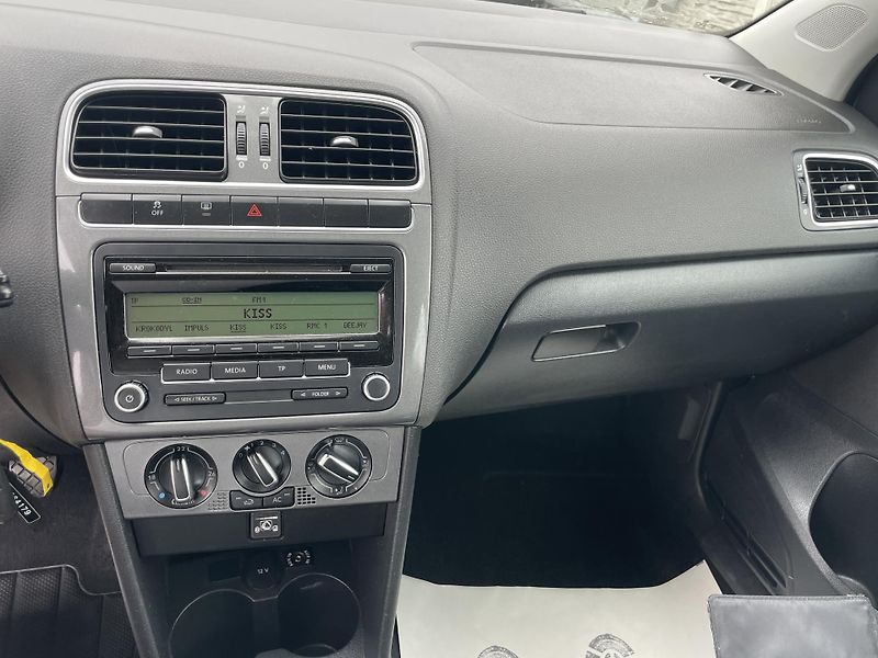 Volkswagen Polo 1.4MPi 85PS CITY BI-FUEL VW 1A - fotka 173 z 177