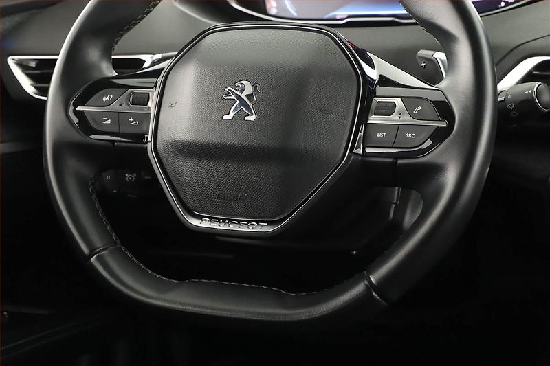Peugeot 5008 (2023) PureTech 130 - fotka 8 z 20
