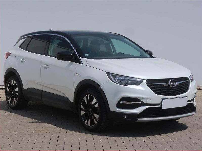Opel Grandland X (2019) 1.2 Turbo, Serv.kniha, Kůže - fotografie inzerátu