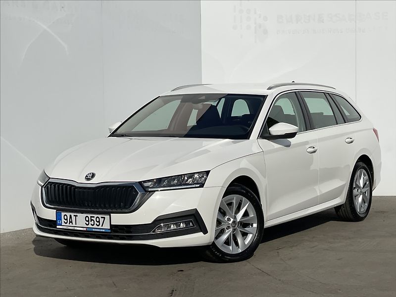 Škoda Octavia 2,0 TDI Combi Style LED+PDC - fotografie inzerátu