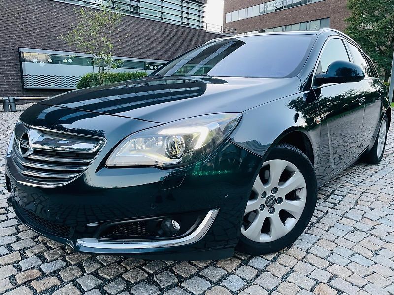 Opel Insignia 2.0CDTi MANUÁL KAMERA SERVISKA - fotka 2 z 46