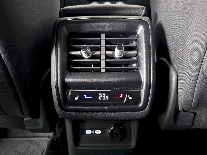 Škoda Kodiaq (2025) 2.0TSI 150kW 4X4 7S SELECTION - fotka 22 z 32