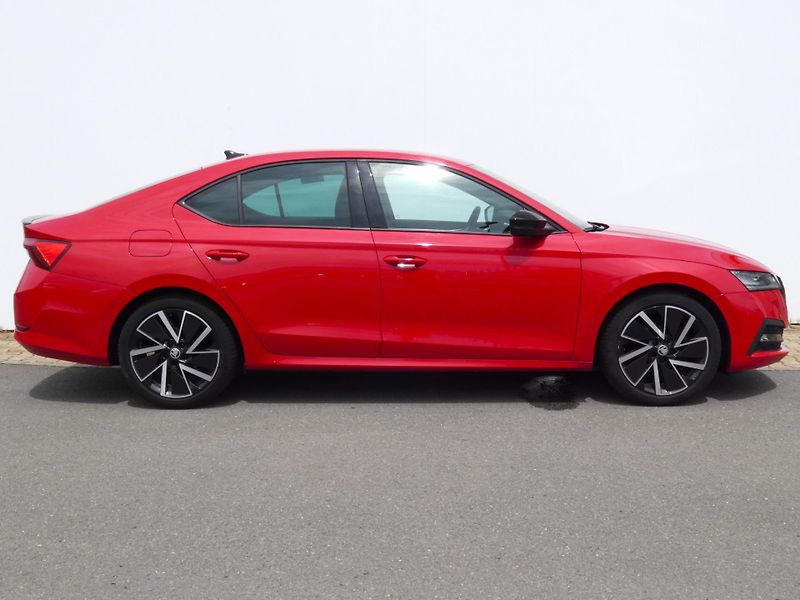 Škoda Octavia (2021) Style 1,5 TSI 110KW - fotka 3 z 30