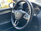 Škoda Octavia Combi 2,0 TDI Style/ odp.dph - náhled 39