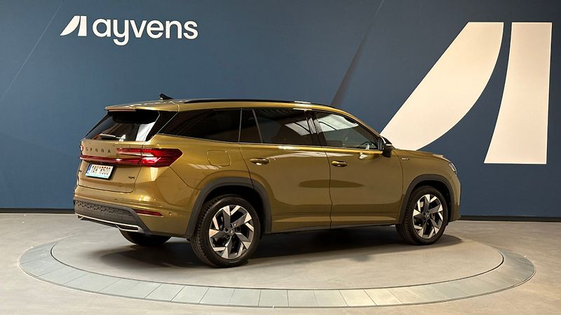 Škoda Kodiaq 2.0 TDI 142 kW Sportline 4x4 D - fotka 2 z 17