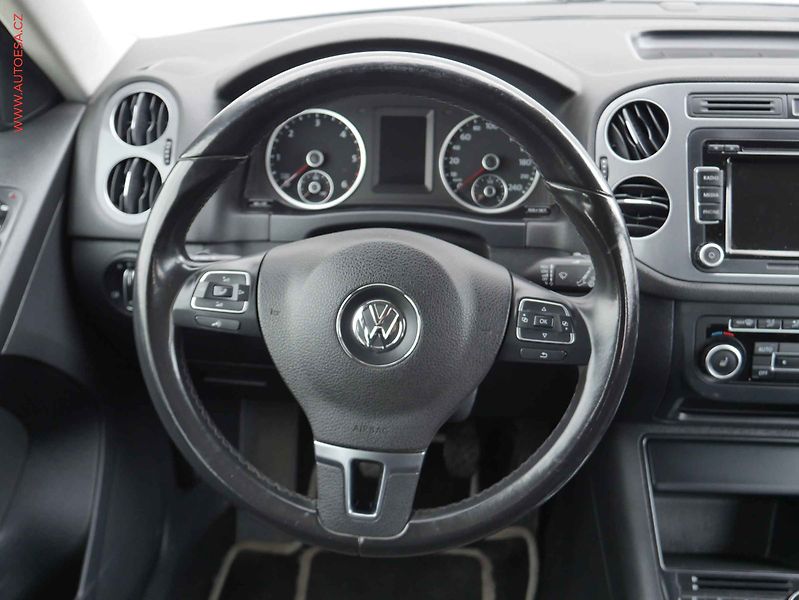 Volkswagen Tiguan (2013) 2.0 TDI, ČR, STK10/28 - fotka 13 z 15