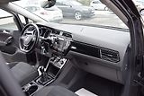 Volkswagen Touran (2017) 1.4TSI 110kw HIGHLINE BMT WEBA - náhled 34