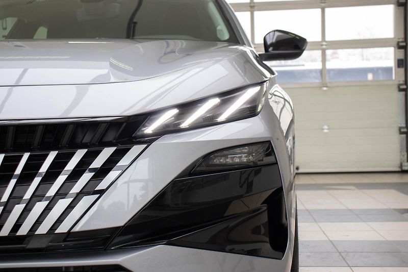 Peugeot 308 SW STYLE Hybrid 145 e-DCS6  - fotka 15 z 16