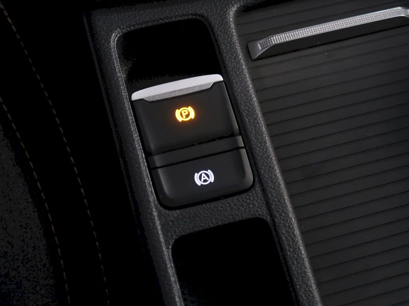 Škoda Octavia (2024) TOP SELECTION 1.5TSI 110KW - fotka 33 z 40