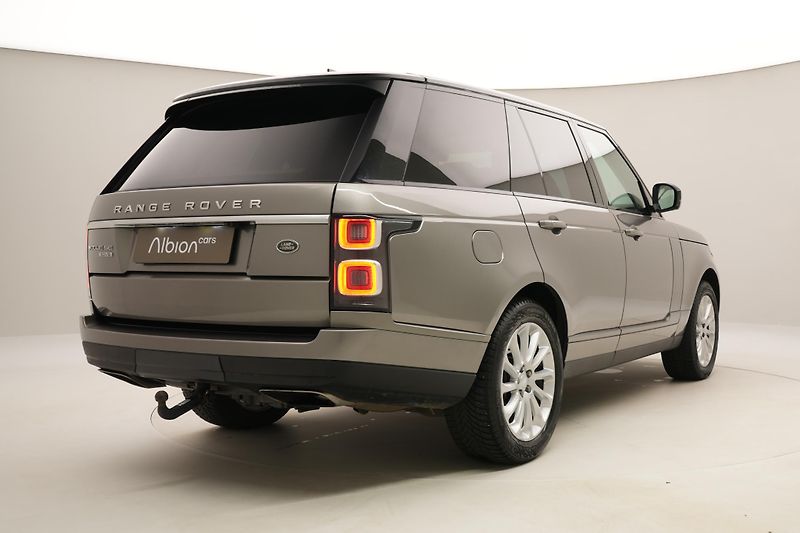 Land Rover Range Rover 4.4 SDV8 VOGUE AWD AUT  - fotka 12 z 51