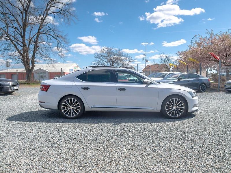 Škoda Superb (2017) 12/17 ČR 2.0TDI–LAURIN KLEMENT - fotka 4 z 58