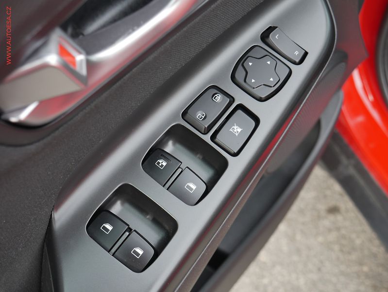 Hyundai Kona (2023) 1.0 T-GDi, 1.maj,ČR, AT, LED - fotka 20 z 24