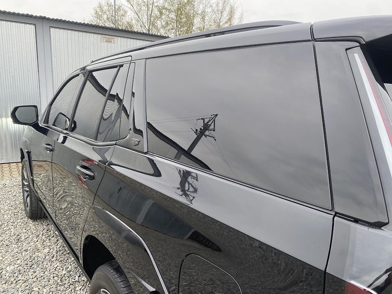 Cadillac Escalade 6.2i V8 430PS FULL 46TKM LPG!! - fotka 31 z 168