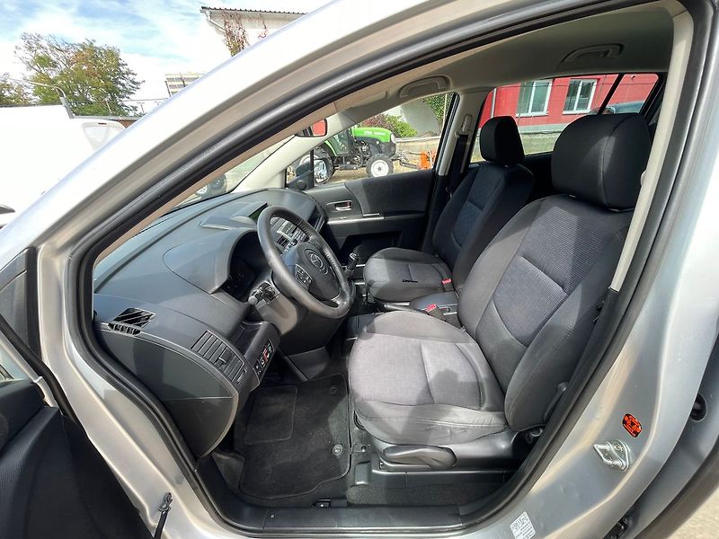 Mazda 5 2.0MZR-CD *105KW*7.MÍST*EL.DVE - fotka 9 z 36
