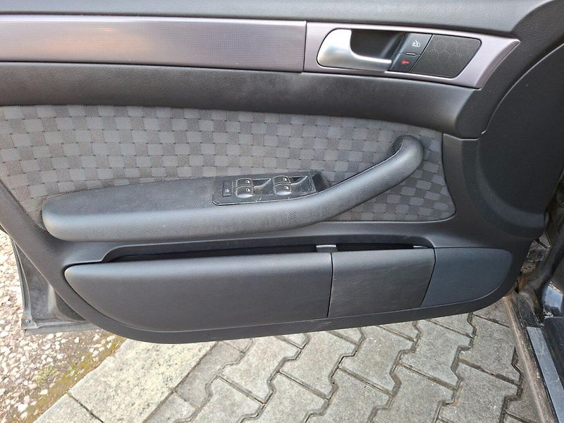 Audi A6 (2004) 2.5TDI 120kW 6MAN -SERVISOVÁNO - fotka 18 z 34