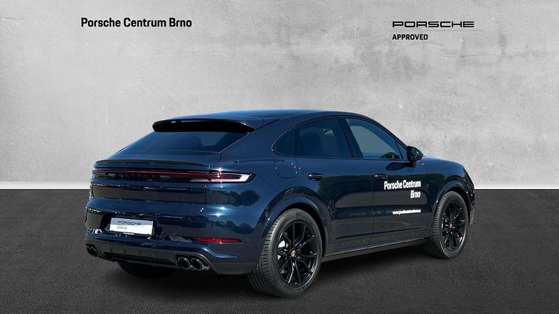 Porsche Cayenne (2026) E-Hybrid Coupé - fotka 5 z 30