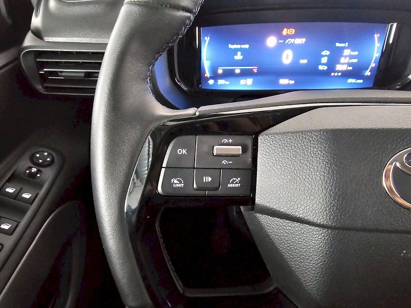 Toyota ProAce City Verso (2024) L1 1.2T 110k FAMILY - fotka 20 z 25