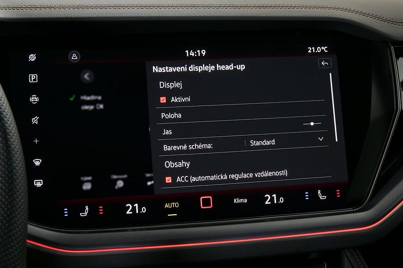 Volkswagen Touareg 3.0TDI 210kW R-Line Webasto TZ - fotka 41 z 49