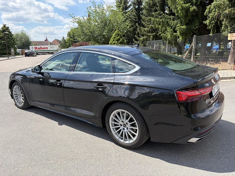 Audi A5 (2021) 2.0 40 Tdi Quatro S Tronic ČR - fotka 5 z 29
