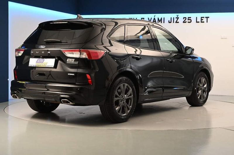 Ford Kuga (2023) 2.5 ST-LINE X LED FHEV VIRTUAL - fotka 5 z 36