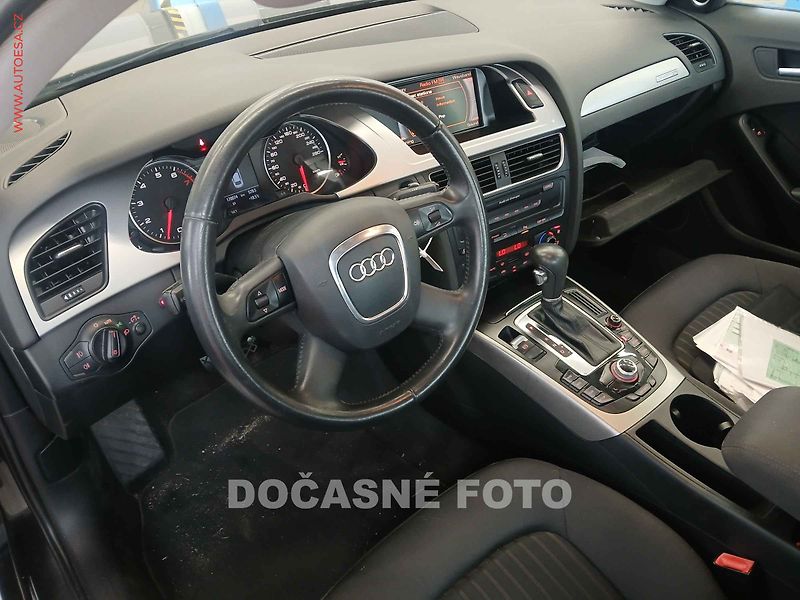 Audi A4 (2008) 3.2FSI Quattro, ČR, AT, navi - fotka 3 z 3